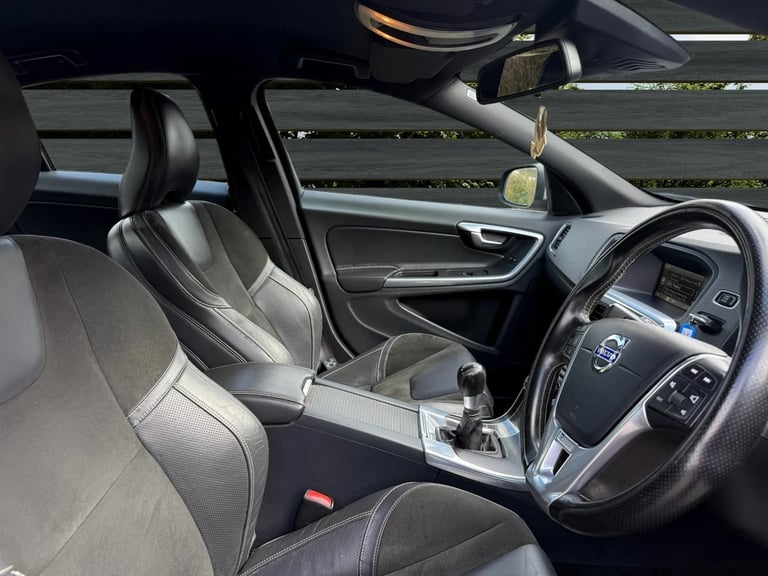 ✿2014/64 Volvo S60 2.0 D3 R Design, Black Diesel ✿GREAT SPEC ✿NICE EXAMPLE✿