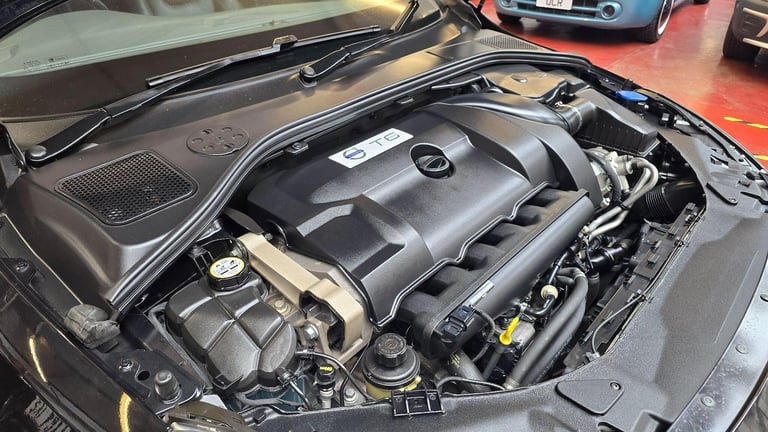  Volvo V60 3.0 T6 SE Lux Geartronic AWD Euro 5  Petrol Automatic