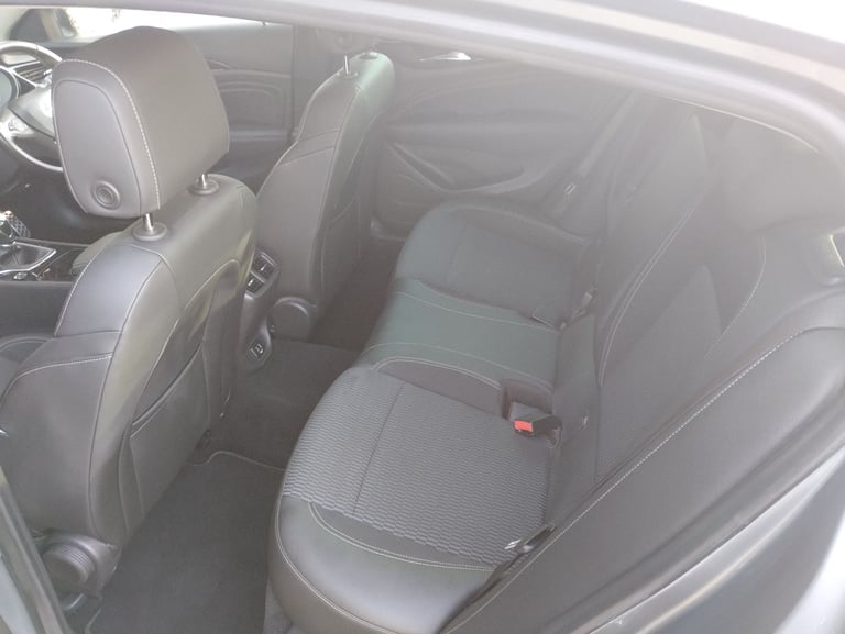 GRAND SPORT INSIGNIA, SRI NAV, 2017, 6SPD