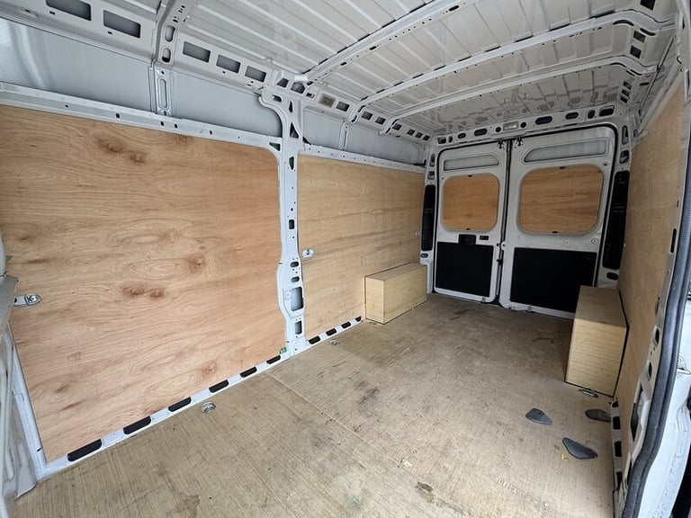 2024 Peugeot Boxer 2.2 BlueHDi H2 Professional Premium+ Van 140ps PANEL VAN DIESEL Manual