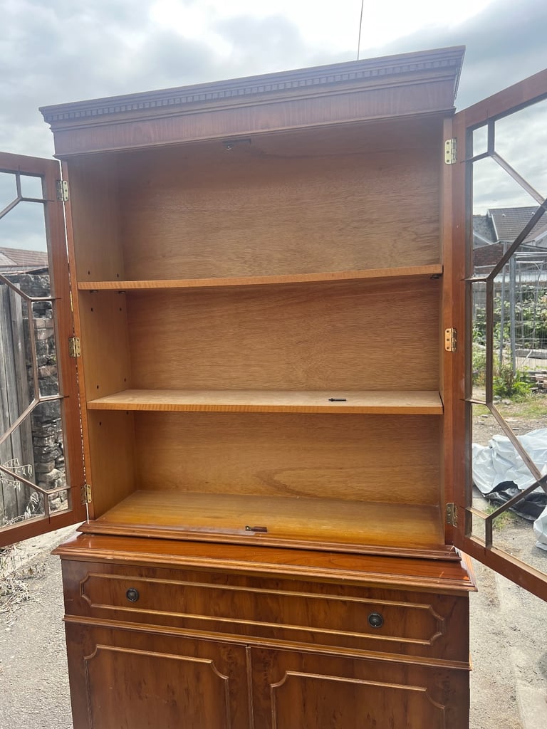 Vintage display cabinet 