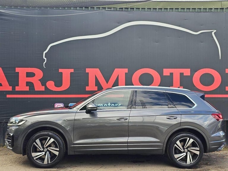 2019 Volkswagen Touareg 3.0 V6 TSI 4Motion R-Line Tech 5dr Tip Auto ESTATE PETROL Automatic