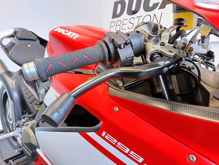 2017 Ducati 1299 Superleggera 4 PDI Miles Owner By Shane 'Shakey' Byrne