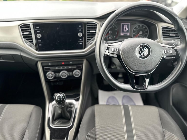 2020 Volkswagen T-Roc 1.0 TSI Design Euro 6 (s/s) 5dr HATCHBACK Petrol Manual