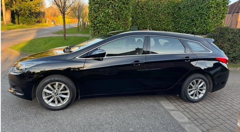 2016 HYUNDAI i40 1.7 CRDi S BLUE DRIVE ESTATE FULL MOT S/HIST RUNS/DRIVES GREAT!