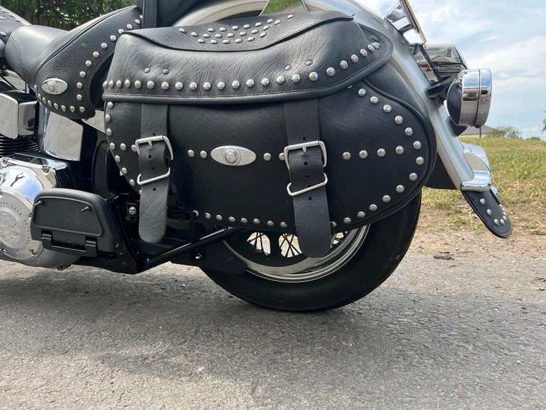 HARLEY DAVIDSON FLSTCI HERITAGE SOFTAIL CLASSIS 100th ANN, 14,318 MILES, £8495