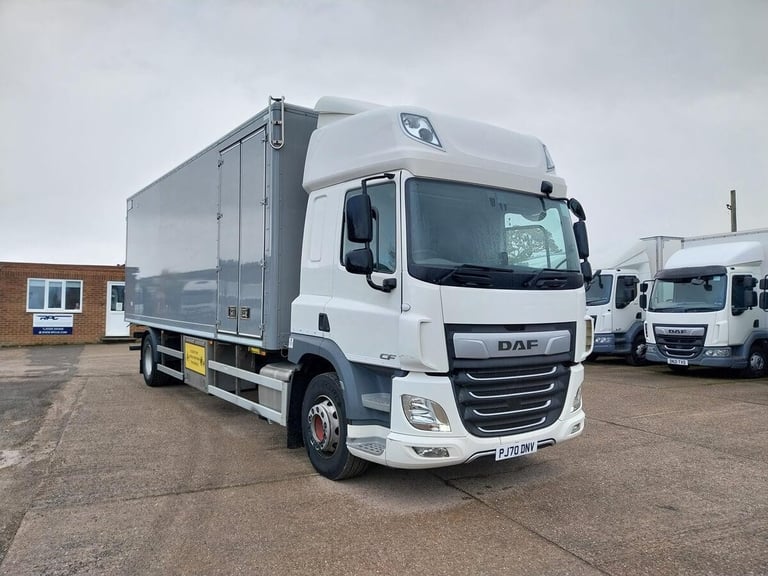 Daf CF 370, 2020/ 70 reg, 26ft Box Body Truck, Hi Roof Sleeper, 382000 Kms, Euro