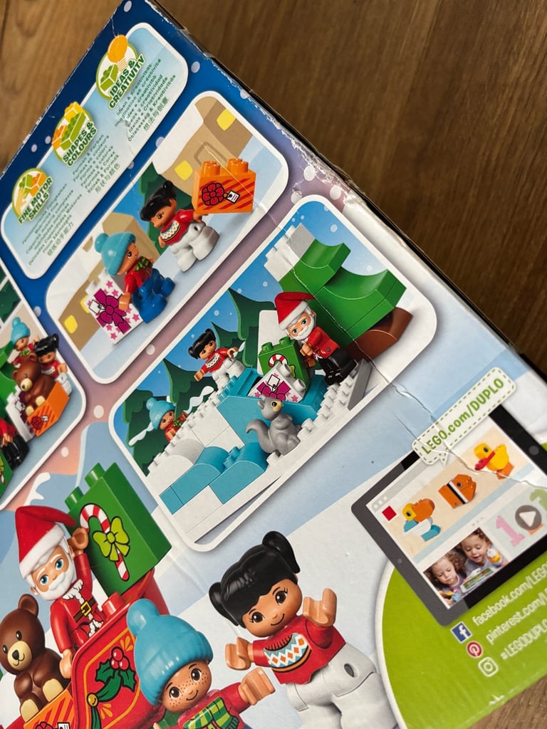 Lego Duplo Set 10837 Santa Xmas Winter Holiday. 