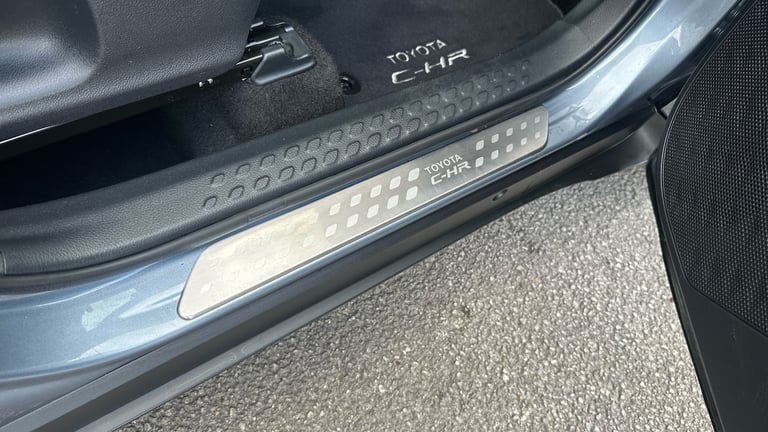 2022 Toyota C-HR 1.8 Hybrid Icon 5dr CVT Hybrid Hatchback Hatchback Hybrid Automatic