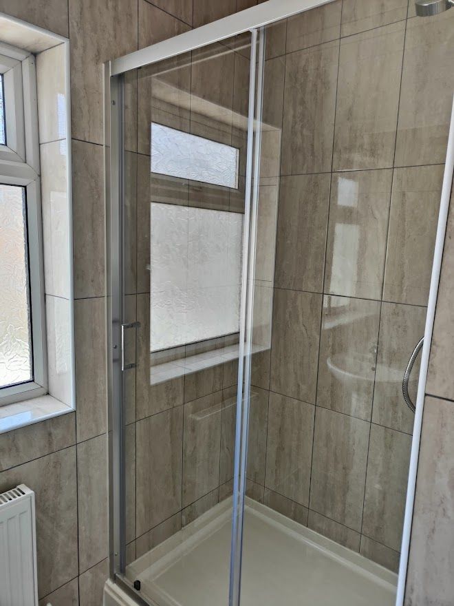 U.C. Welcome Luxury Flats / Rooms Available Are you on benefits