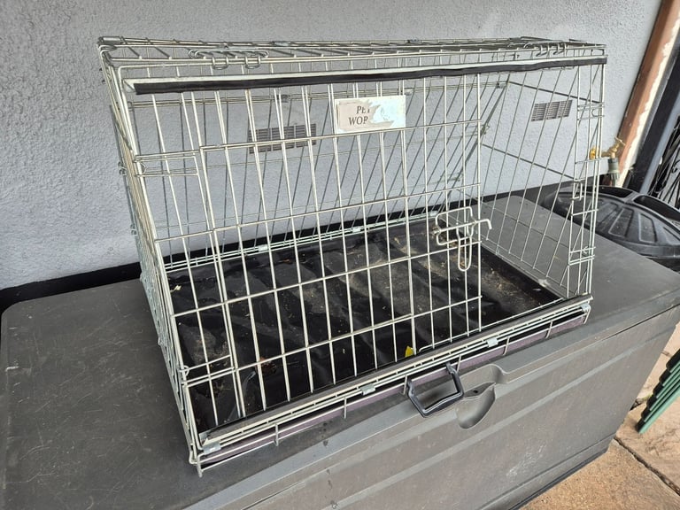 Dog / Animal Cage (Car Boot Size)