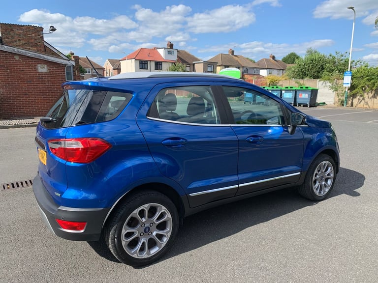 FORD ECOSPORT  1.0t  TITANIUM   6 SPEED  2018  NEW BELTS  NEW MOT  WARRANTY 