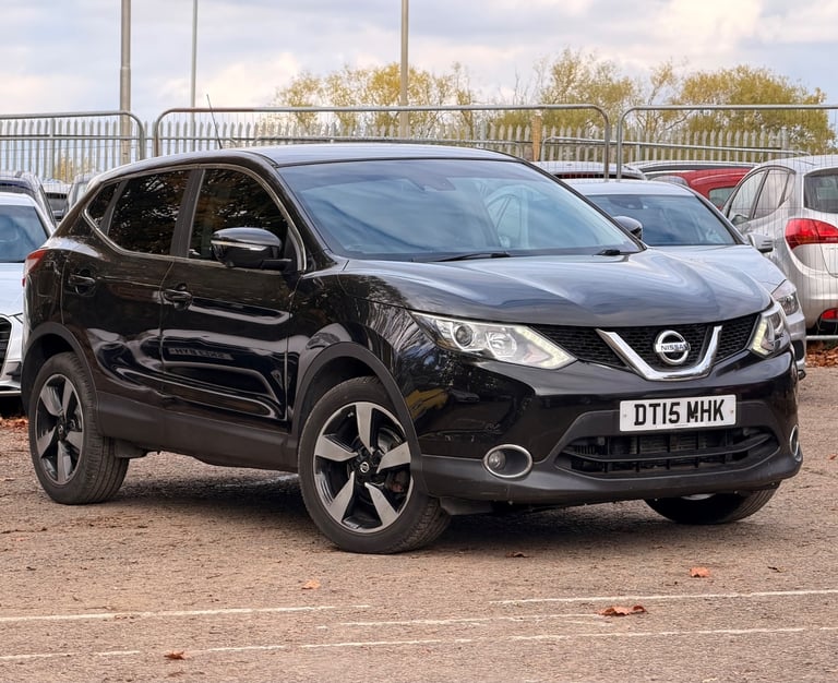image for 2015 Nissan Qashqai 1.2 DiG-T N-Tec 5dr Xtronic HATCHBACK Petrol Automatic