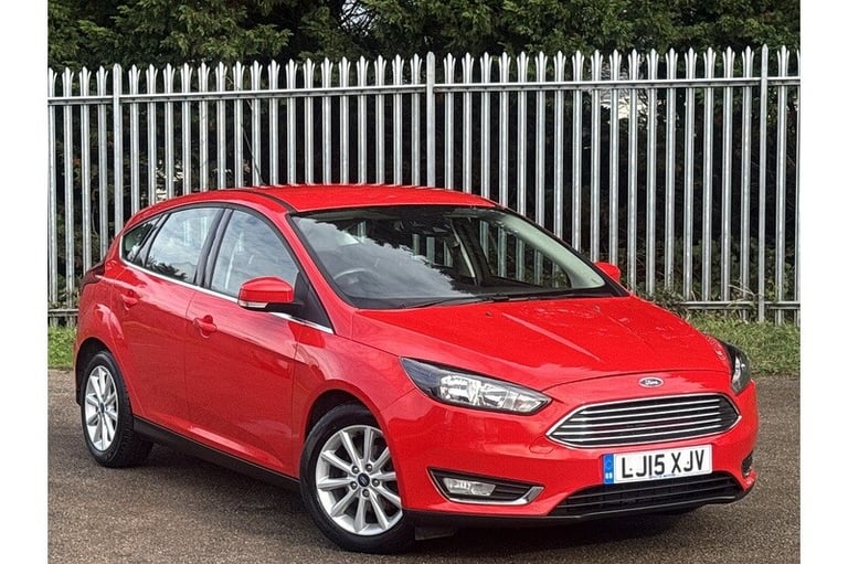 2015 Ford Focus Titanium Hatchback Petrol Automatic