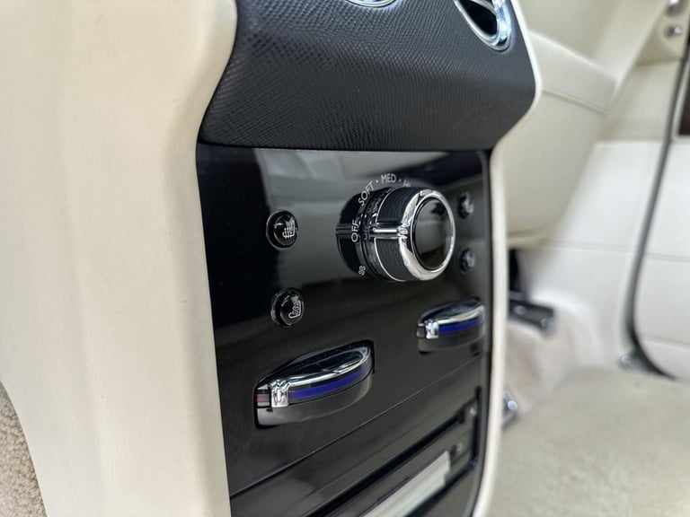 2019 F ROLLS-ROYCE CULLINAN 6.75 V12 AUTO 4WD EURO 6 5DR