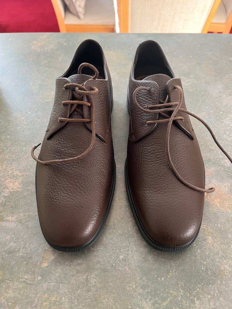image for New men’s Hotter brown grain leather shoes size 7