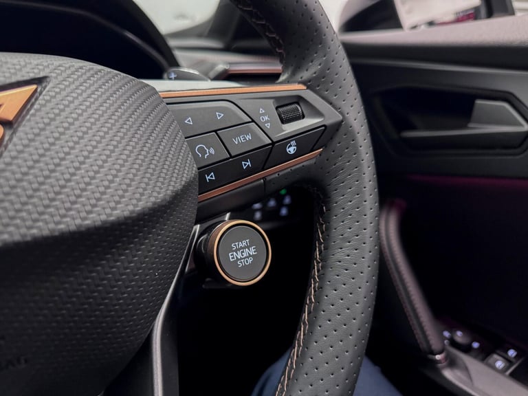 2025 Cupra Formentor 1.5 eHybrid 25.8kWh V1 SUV 5dr Petrol Plug-in Hybrid DSG Euro 6 (s/s) (204 H...