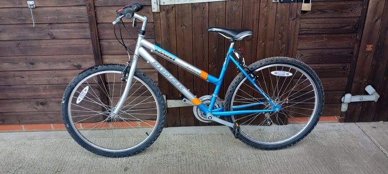 Saxon Mardi-Gras Ladies Mountain Bike. 