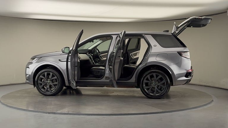 2023 Land Rover Discovery Sport 1.5 P300e 12.2kWh R-Dynamic SE SUV 5dr Petrol Plug-in Hybrid Auto...