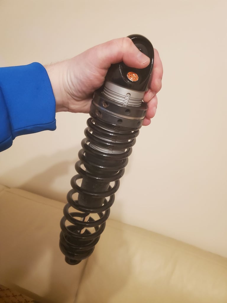 Harley davidson sportster roadster shocks