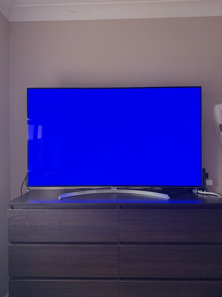 LG 55” OLED 4k Smart TV Remote included Delivery Available