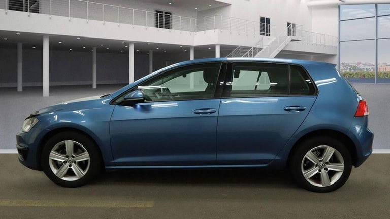 2015 Volkswagen Golf 1.6 TDI BlueMotion Tech Match DSG Euro 5 (s/s) 5dr HATCHBACK Diesel Automatic
