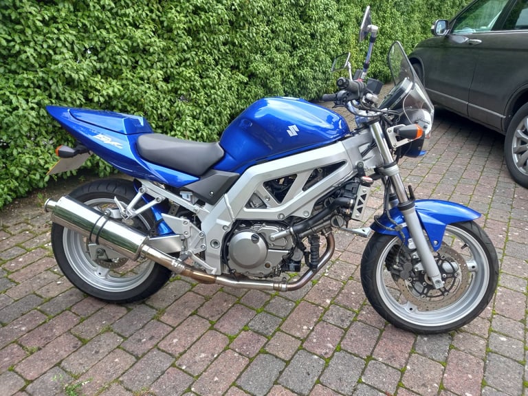 Suzuki SV650 k4 2004 19830 miles One Lady Owner