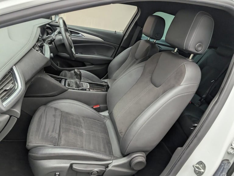 2021 Vauxhall Insignia 1.5 Turbo D Ultimate Nav Grand Sport 5dr Diesel Manual Euro 6 (s/s) (122 p...