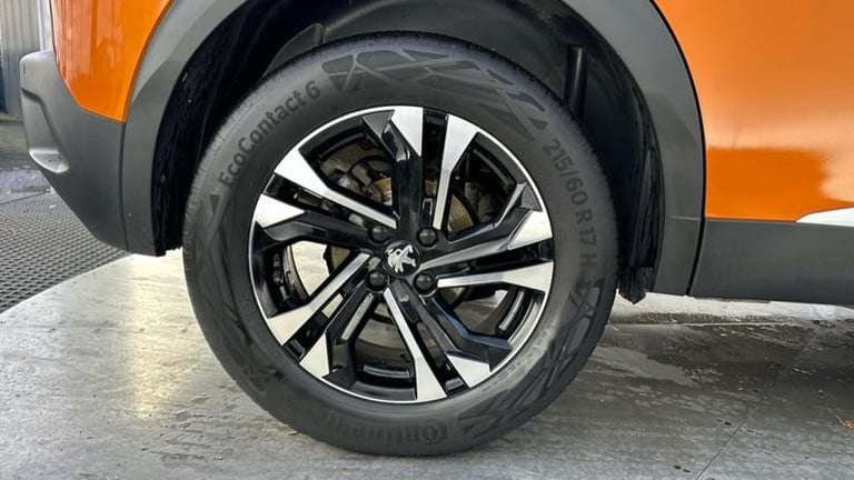 2022 Peugeot 2008 1.2 PureTech Allure Premium 5dr HATCHBACK PETROL Manual