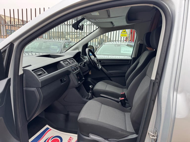 2017 Volkswagen Caddy 2.0 TDI C20 BlueMotion Tech Highline SWB Euro 6 (s/s) 5dr PANEL VAN Diesel ...