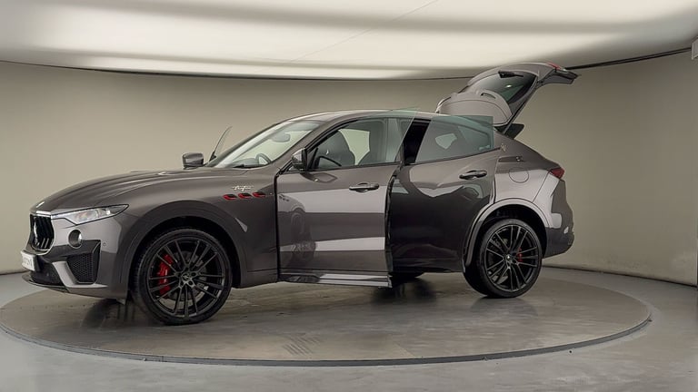 2021 Maserati Levante 3.8 V8 Trofeo SUV 5dr Petrol ZF 4WD Euro 6 (s/s) (580 ps) SUV Petrol Automatic