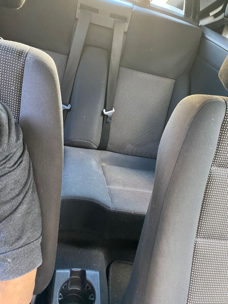 Vauxhall, ASTRA, Convertible, 2009, Manual, 1598 (cc), 3 doors