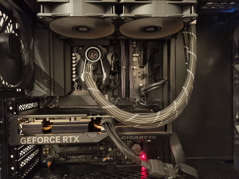 GAMING PC BARGAIN i7 12700K RTX 4070 SUPER VR 4K 32GB DDR5 7TB WATERCOOLED COMPUTER AI WORKSTATION