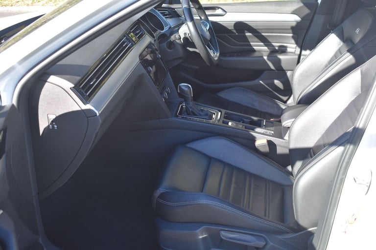 2020 Volkswagen Passat 2.0 TDI EVO R-Line DSG Euro 6 (s/s) 5dr ESTATE Diesel Automatic