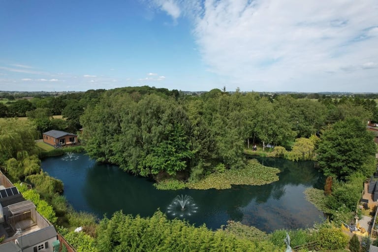 Atlas Debonair Lodge in York  - Lodge / Caravan 