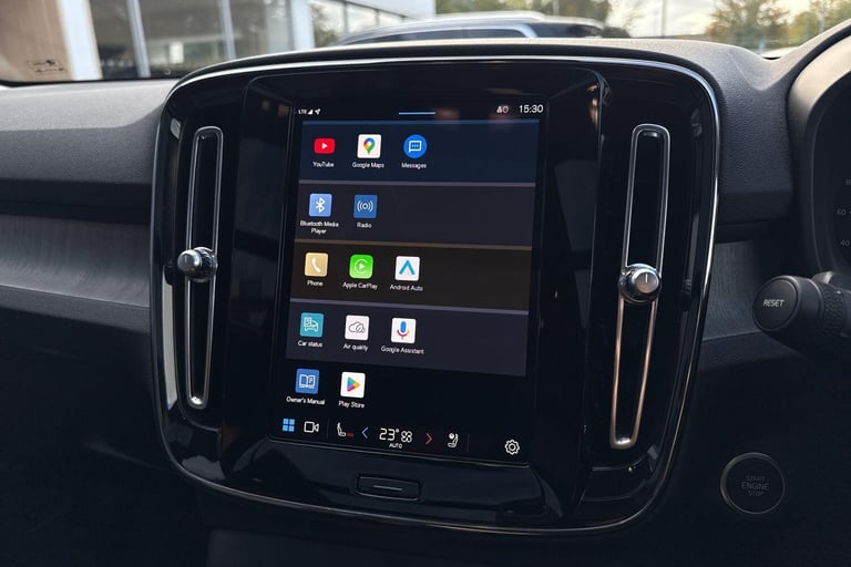 2022 Volvo XC40 2.0 B4 MHEV Ultimate SUV 5dr Petrol Hybrid DCT Auto Euro 6 (s/s) (197 ps) ESTATE ...