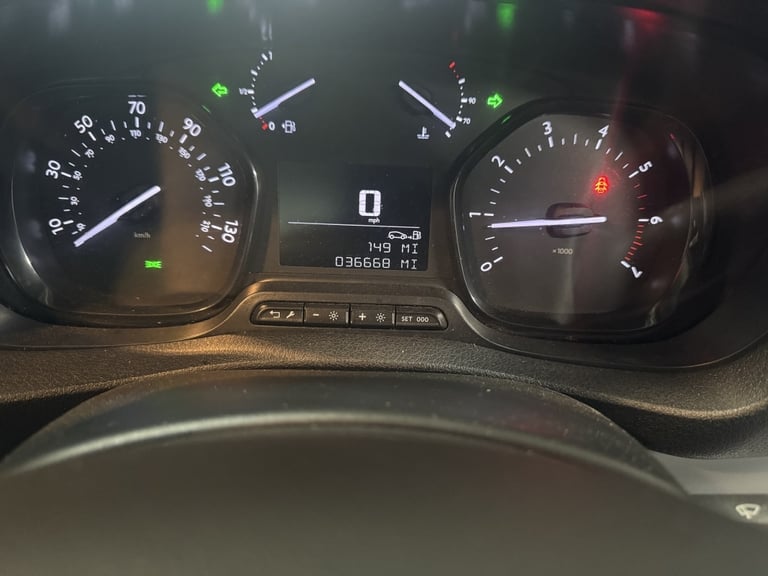 2022 Vauxhall Vivaro 1.5 L1H1 F2700 DYNAMIC S/S Manual Panel Van Diesel Manual