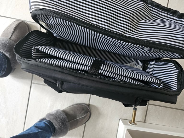 Member's London Laptop Trolley Case