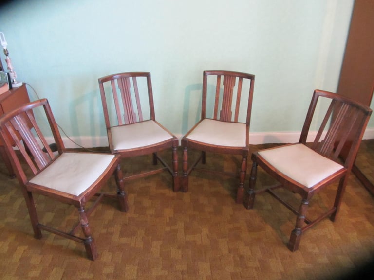 image for Oak Dining Chairs (Circa 1942-1952)