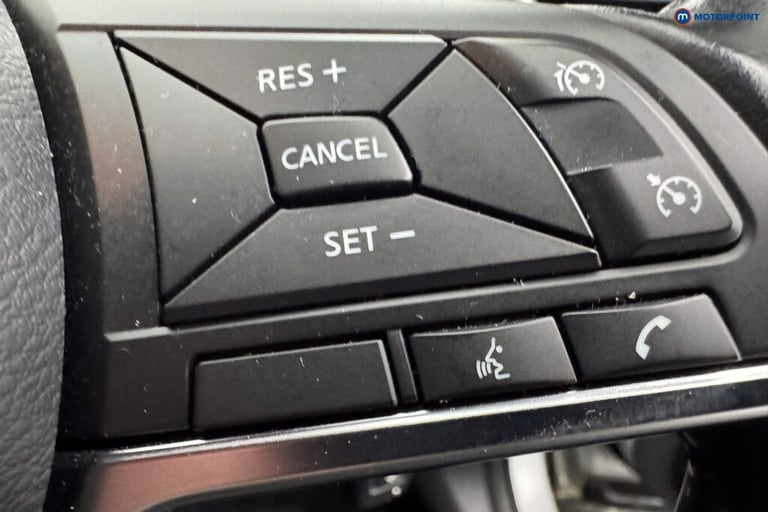 2019 Nissan Qashqai 1.3 DiG-T 160 Acenta Premium 5dr DCT SUV Petrol Automatic