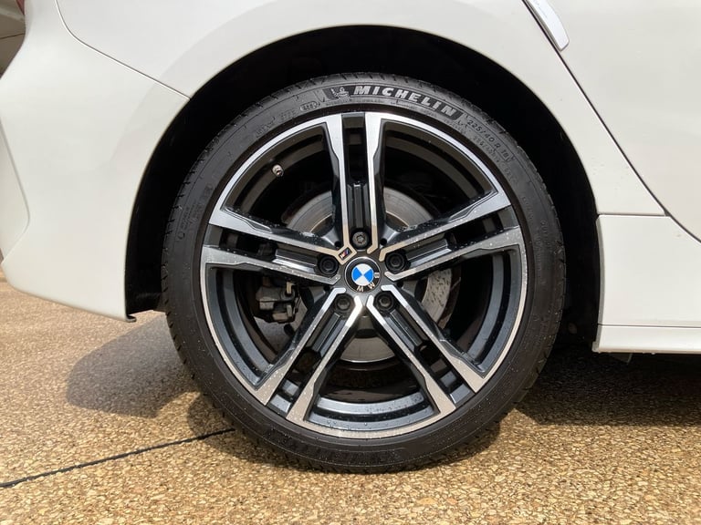 2020 BMW 1 Series 120d xDrive M Sport 5dr Step Auto Hatchback DIESEL Automatic