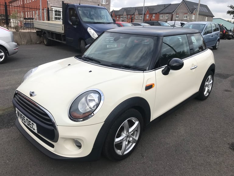 image for 2015 MINI Hatch 1.5 Cooper D 3 Door HATCHBACK Diesel Manual