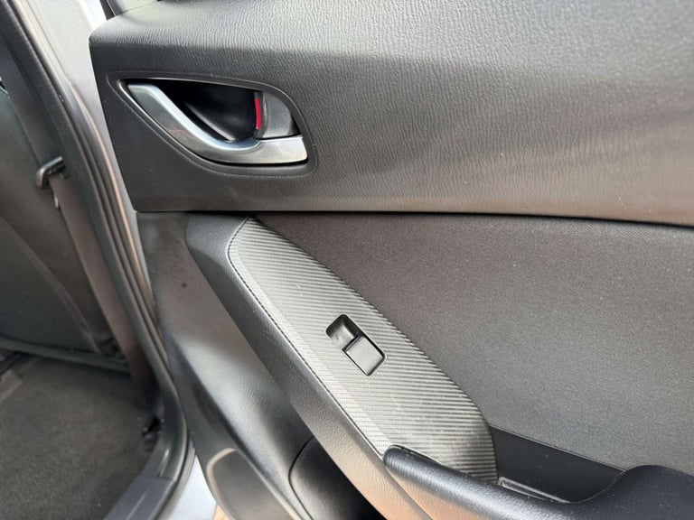 2016 Mazda Mazda3 2.0 3 Sport Nav 4dr Saloon Petrol Manual