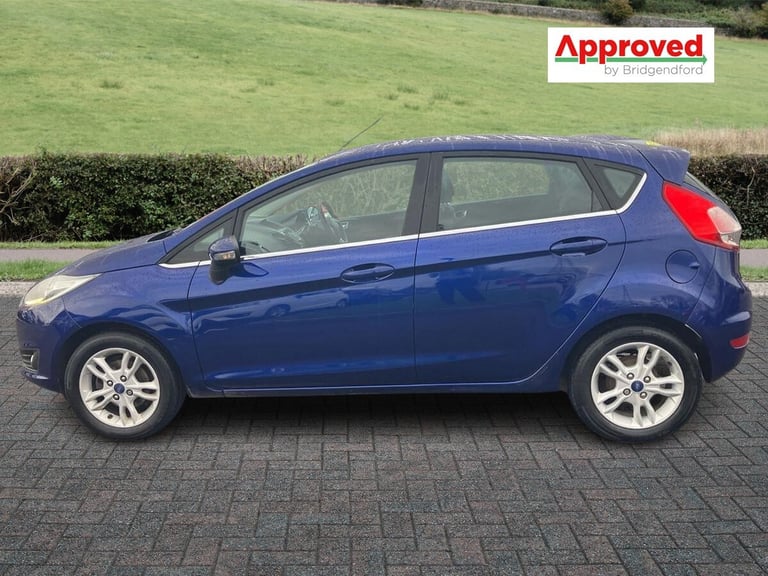 2016 Ford Fiesta 1.0 EcoBoost Zetec 5dr Hatchback Petrol Manual