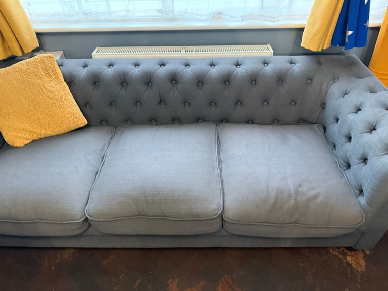 Fabric sofa 3+2 ready for collection