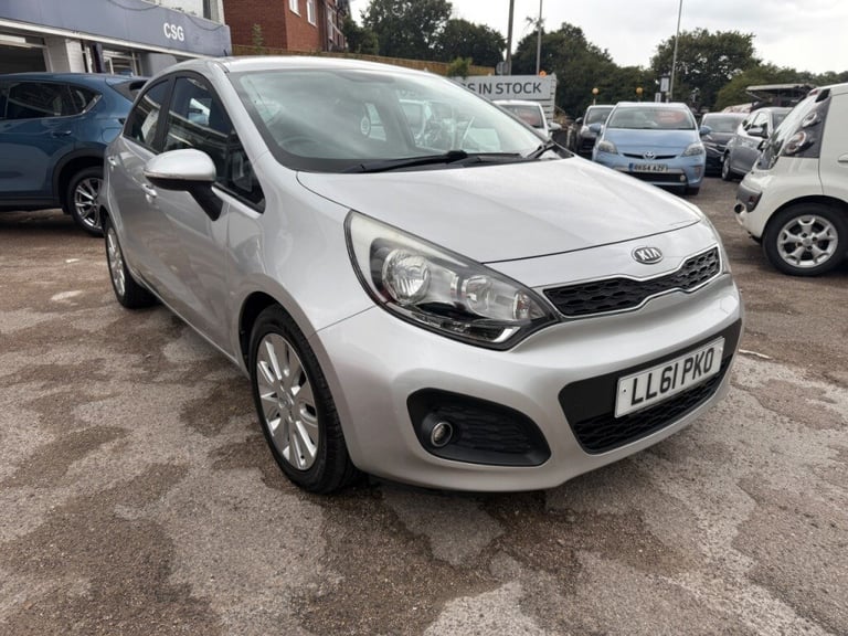 Kia Venga 1.4 3 5dr -  FSH - AIR CON - ALLOYS - Petrol