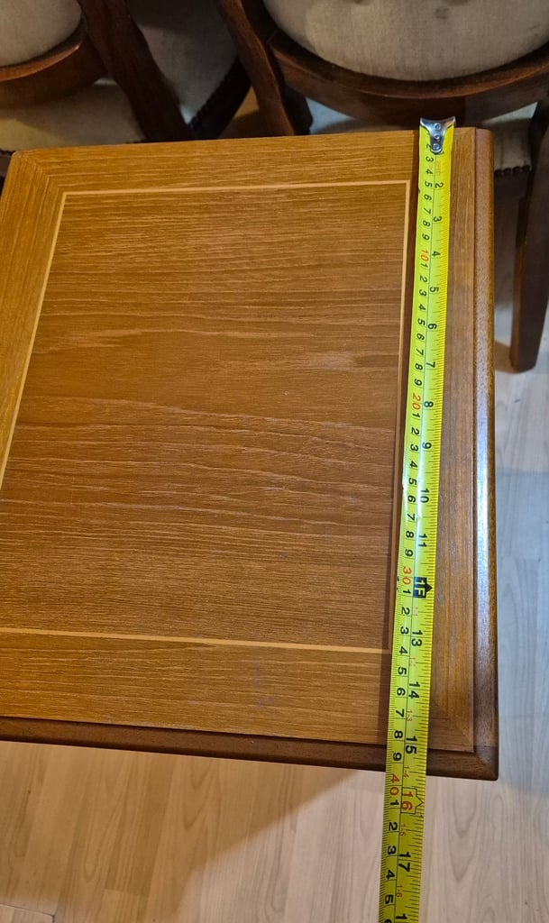 MEDIA CABINET/BEDSIDE TABLE. 