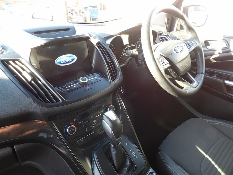 2018 Ford Kuga 1.5 EcoBoost 176 Titanium 5dr Auto HATCHBACK PETROL Automatic