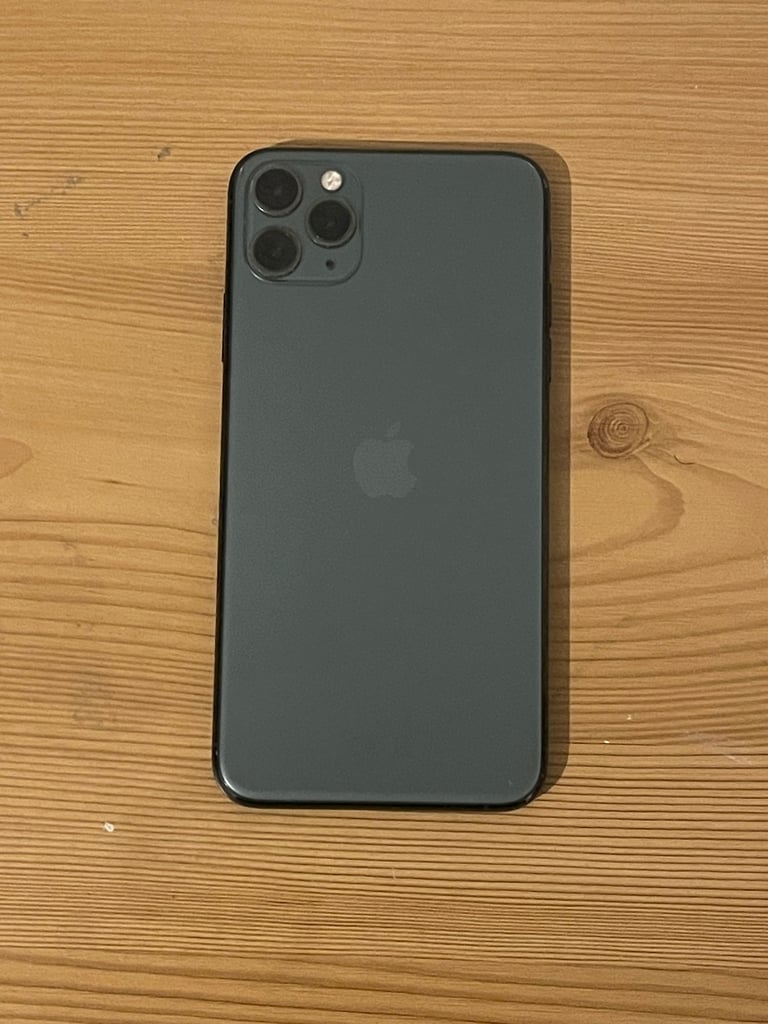 image for iPhone 11 Pro Max (64 GB) in mint condition