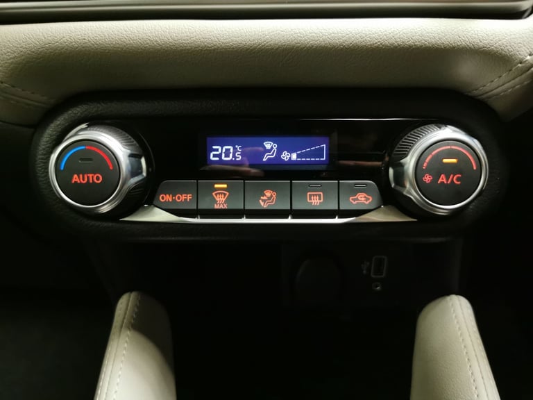 2022 Nissan Micra 1.0 IG-T Tekna Hatchback 5dr Petrol Manual Euro 6 (s/s) (92 ps) - LED - REV Hat...